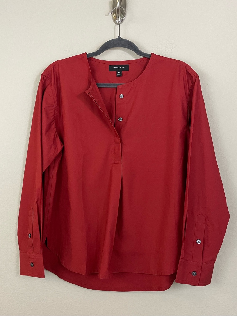 Banana Republic Burnt Red Crewneck Popover Poplin Long Sleeve Top Size Medium